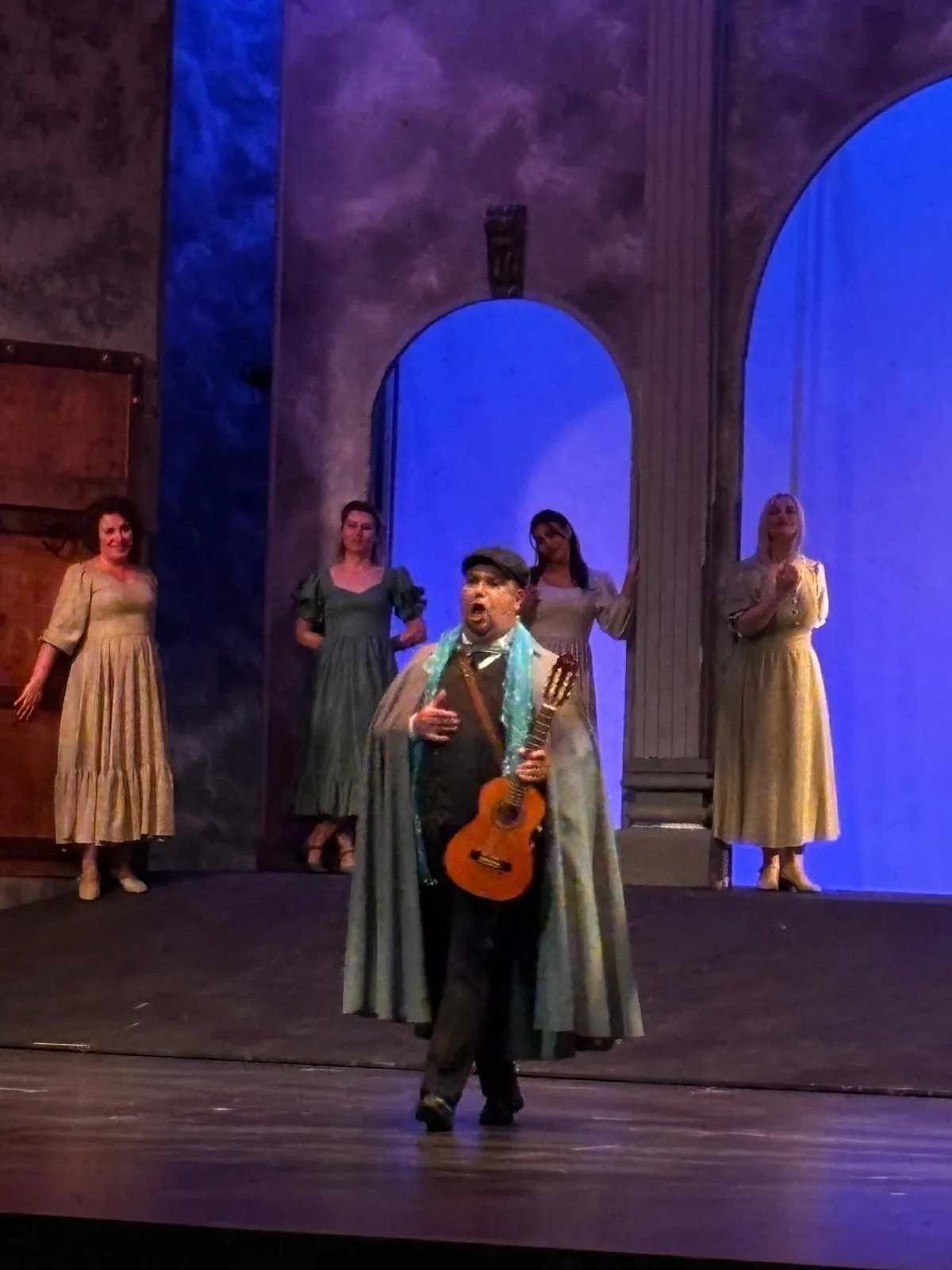 Şafak Güç as Don Giovanni